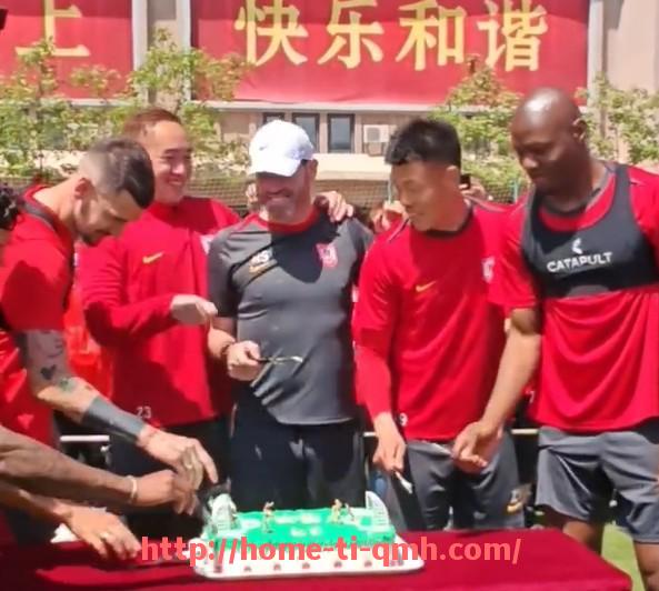 球盟会官网-法甲球队商业价值评估及发展潜力分析