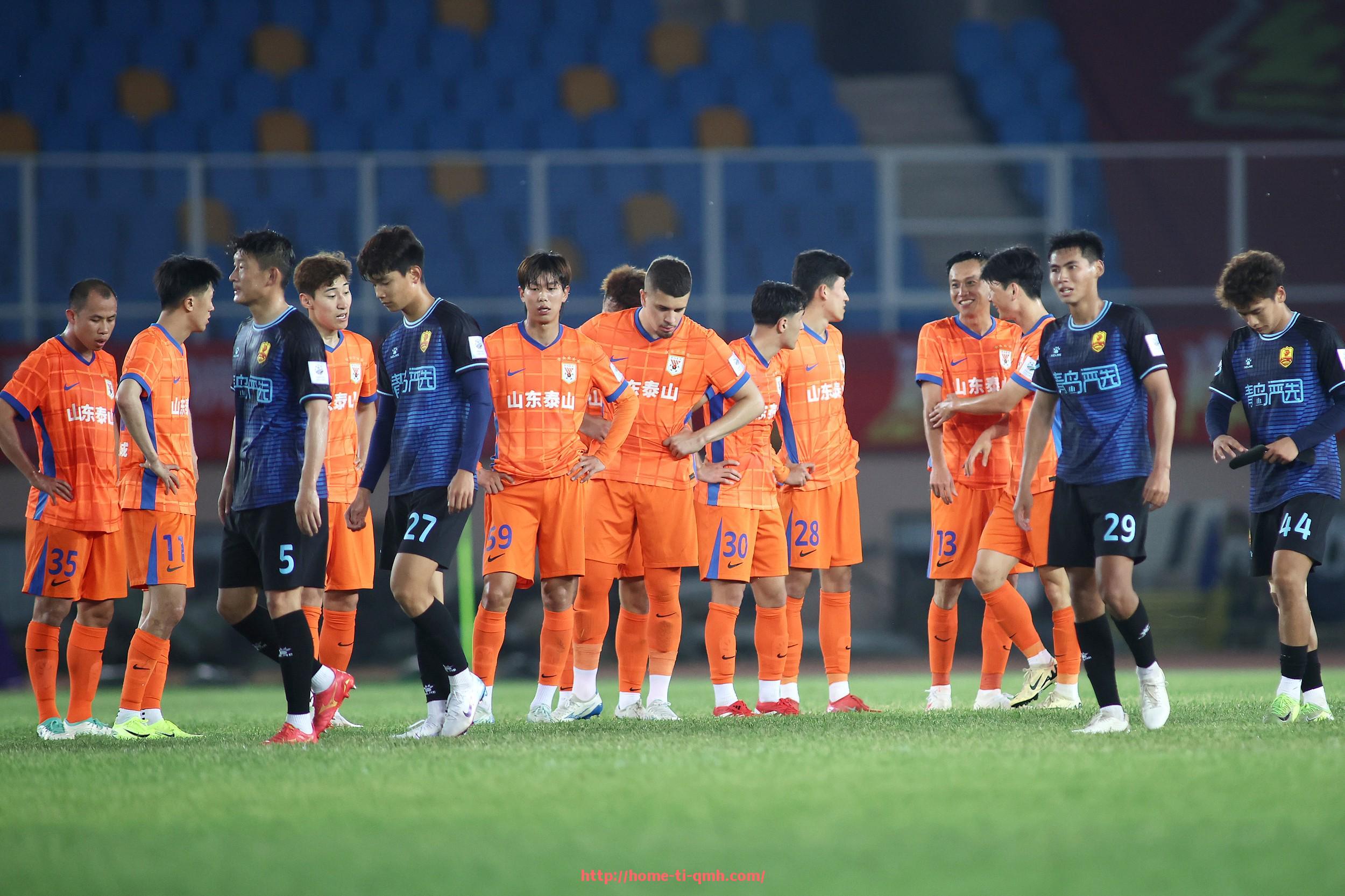 球盟会官网-火箭队对老鹰队直播比赛及现场精彩画面